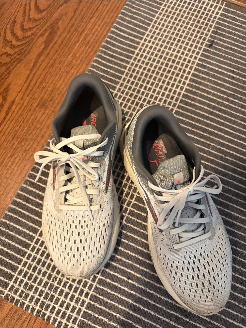 Brooks Light Gray and Charcoal womens rubbing Sneakers- pink and grey